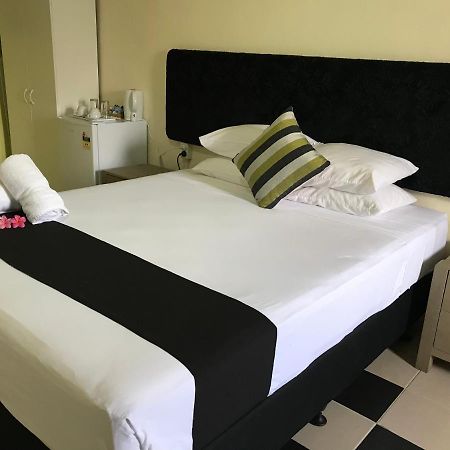 Moatoga Hotel Апиа Екстериор снимка
