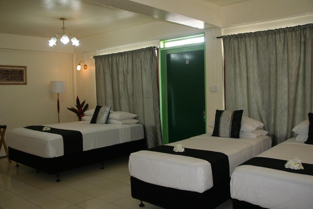 Moatoga Hotel Апиа Екстериор снимка